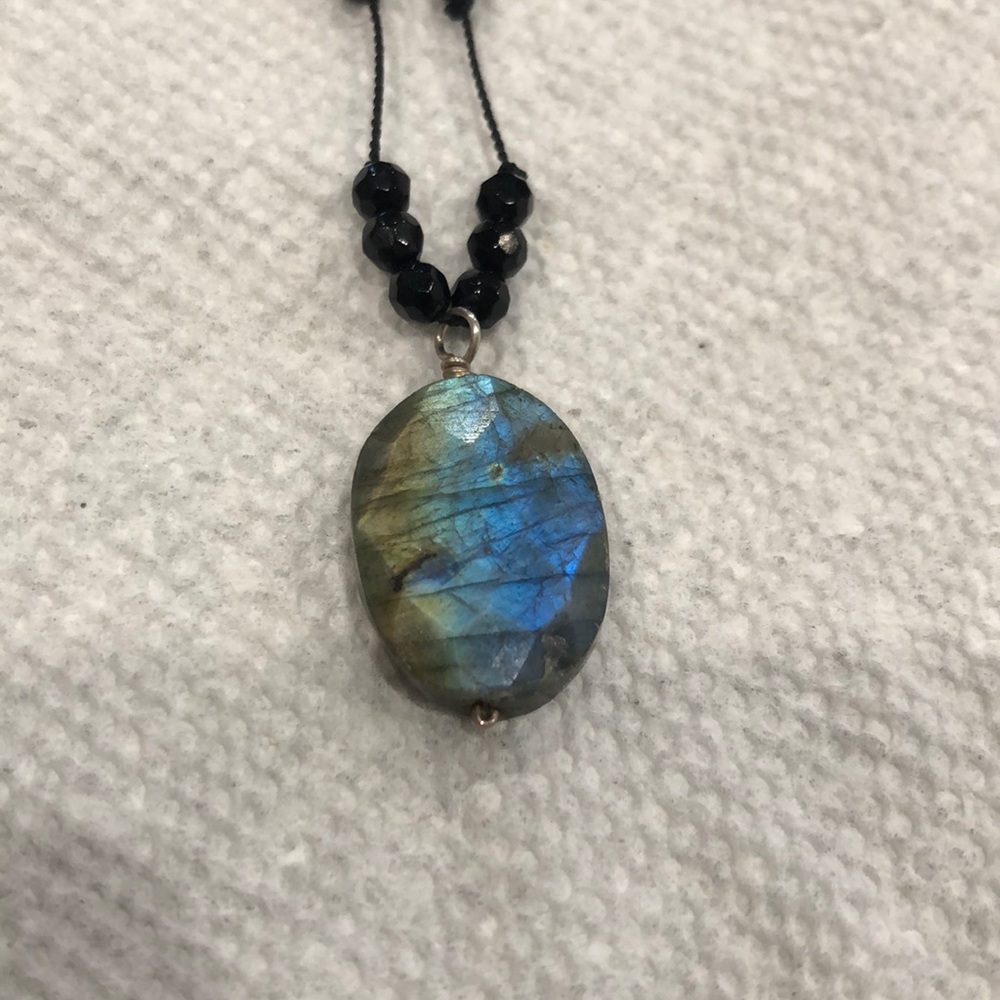 Black pendant necklace
